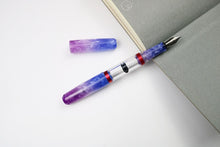Load image into Gallery viewer, GlassyGrip Dual Nib Fountain Pens