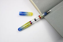 Load image into Gallery viewer, GlassyGrip Dual Nib Fountain Pens