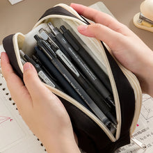 Load image into Gallery viewer, Hemp Rope Pencil Cases (3 colors)