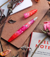 Load image into Gallery viewer, ROOIIM FutureCraft Fountain Pen – Signature Edition - Original Kawaii Pen