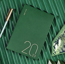 Load image into Gallery viewer, 2023 Elegant( A5) Weekly Leather Planners (4 Colors) - Limited Edition