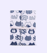 Load image into Gallery viewer, Japanese Vintage Fabric Spiral Notebook