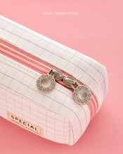 Load image into Gallery viewer, Large Capacity Plaid Pencil Cases (6 Colors)