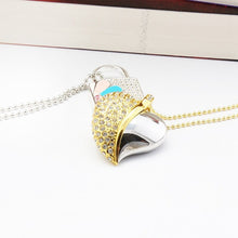 Load image into Gallery viewer, Exotic Golden Neckless Flash Drive