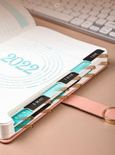 Load image into Gallery viewer, Exotic 2022 Leather Planners (5 colors)