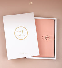 Load image into Gallery viewer, Exotic 2022 Leather Planners (5 colors)