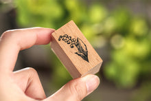 Load image into Gallery viewer, Phases of Moon & Plant Atlas Rubber Stamp Set (7pcs)