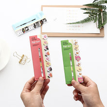 Load image into Gallery viewer, Peep Out Animal Memo Pads