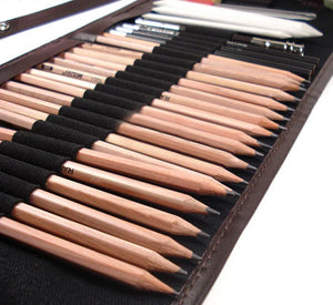 Artistic Essentials Pencil Set