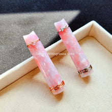 Load image into Gallery viewer, Japanese Cat Claw Fountain Pen – Healing Edition - Original Kawaii Pen
