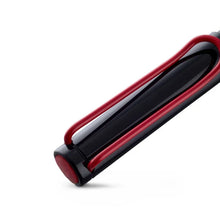 Load image into Gallery viewer, Crimson Clip Trio Fountain Pen Set – Statement Edition
