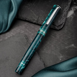 Green Forest Acrylic Fountain Pen