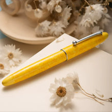 Load image into Gallery viewer, Daisy &amp; Sun Flower Fountain Pens - Limited Edition
